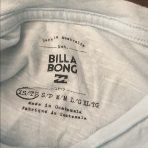 Billabong Tops - Billabong tee🏄🏼♀️ Billabong Tops - Billabong tee🏄🏼♀️